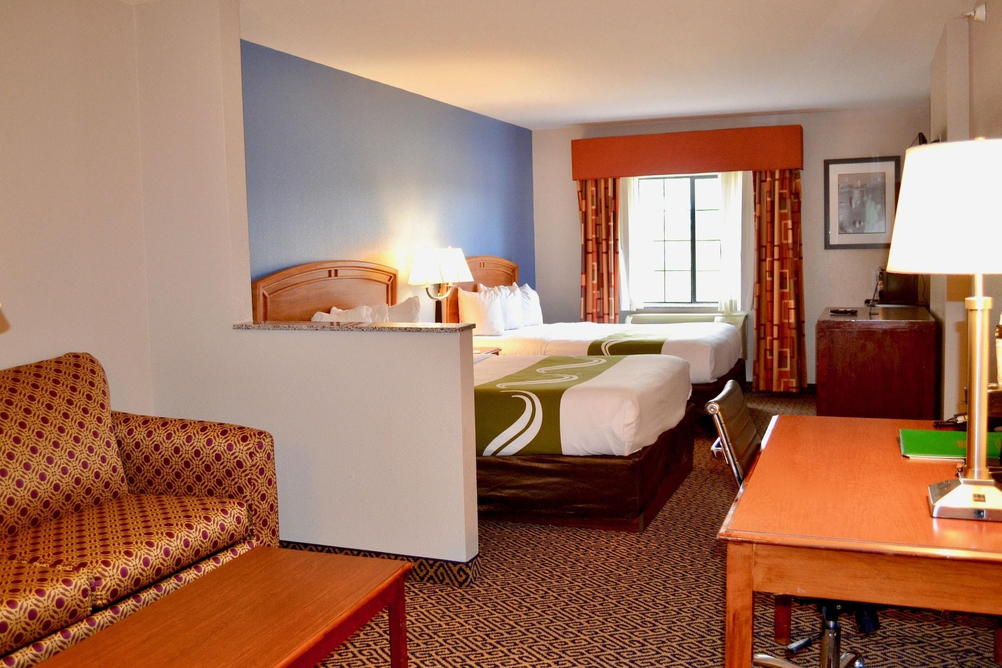 Quality Suites I-44 Tulsa Esterno foto
