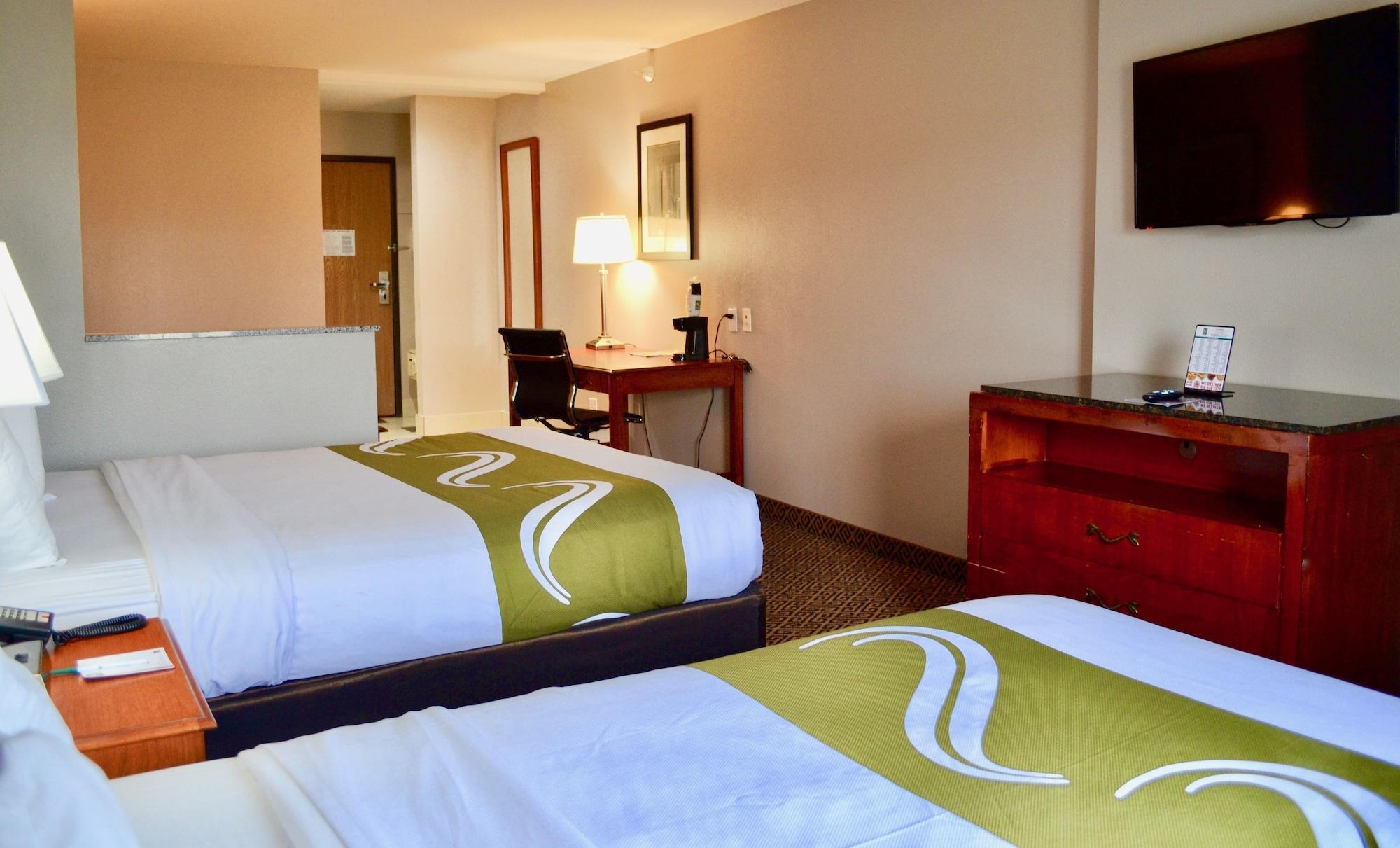 Quality Suites I-44 Tulsa Esterno foto