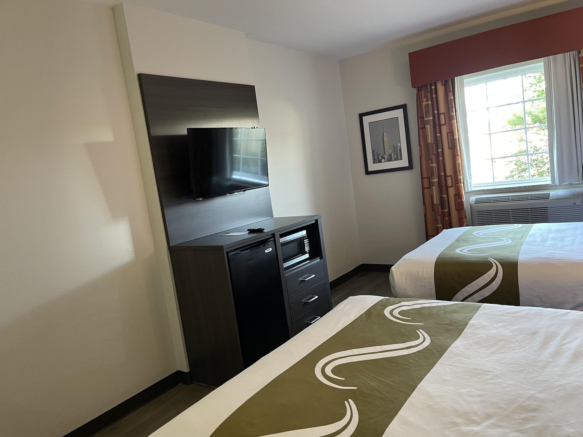 Quality Suites I-44 Tulsa Esterno foto