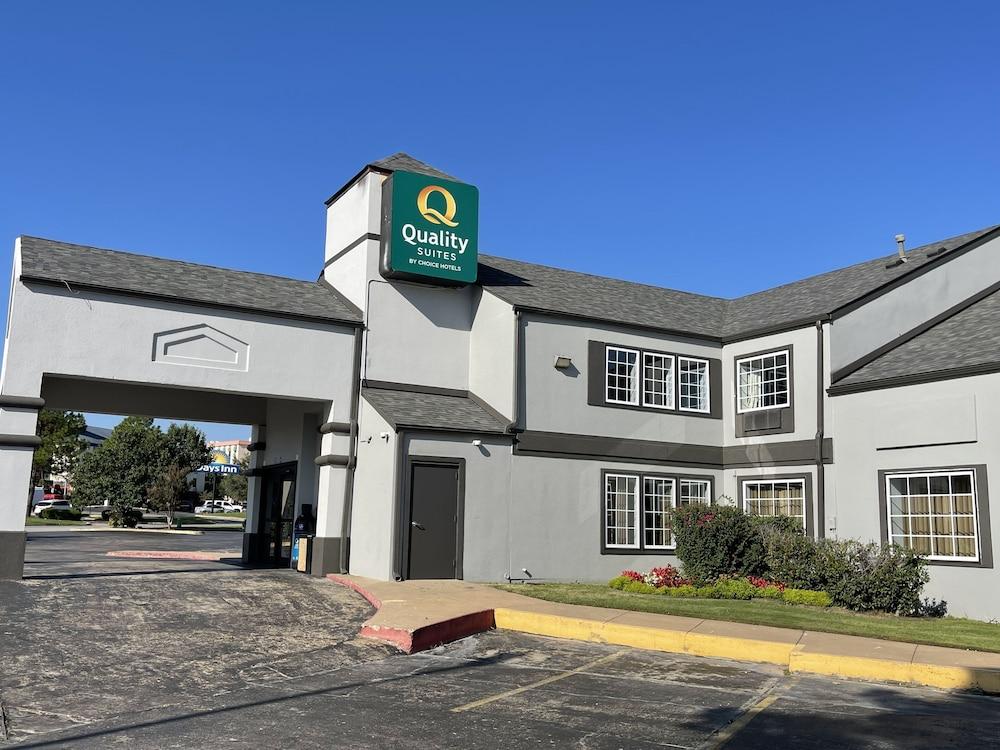 Quality Suites I-44 Tulsa Esterno foto